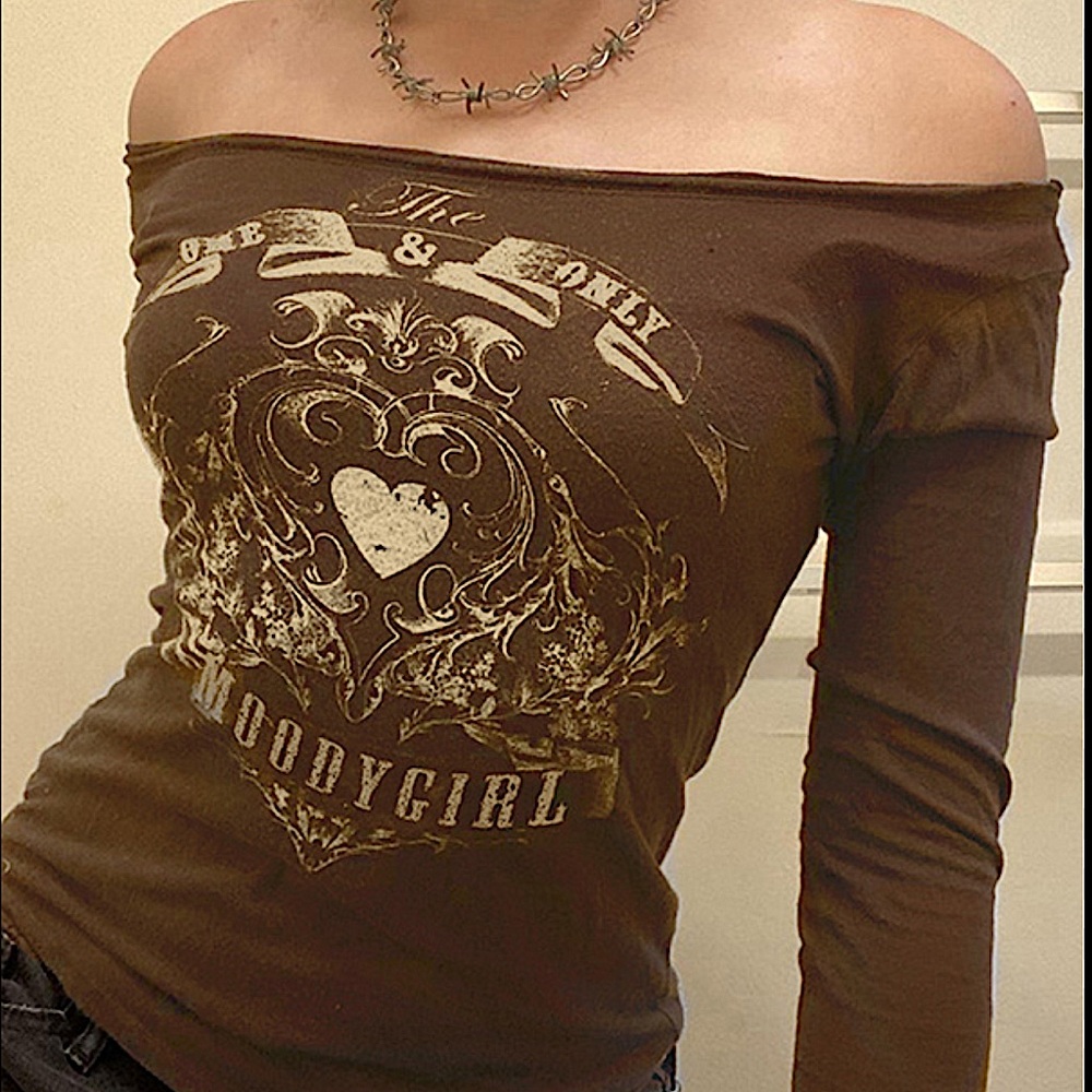 Y2K Graphic Longlseeeve Top